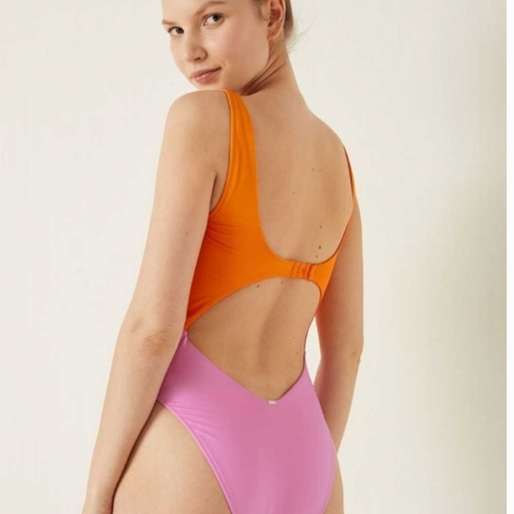 NWOT Victoria Secret Pink Cutout One Piece Swimsuit Size XL